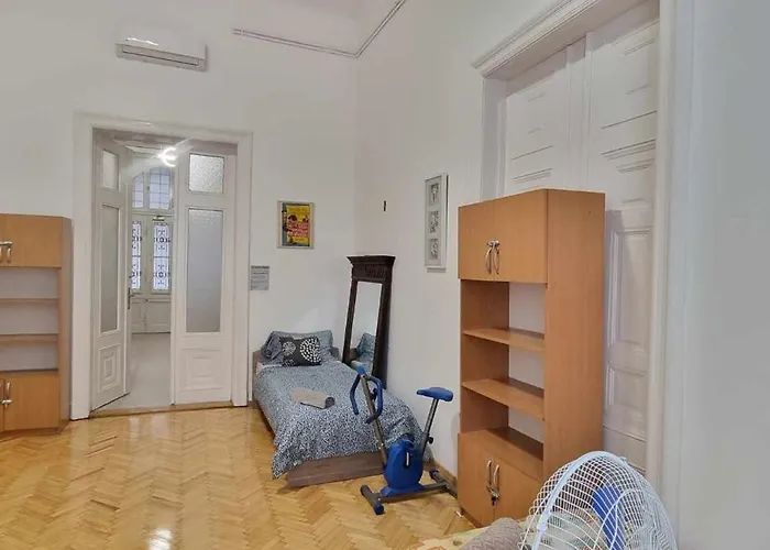 Daylight Δωμάτια σε οικογενειακή κατοικία Βουδαπέστη